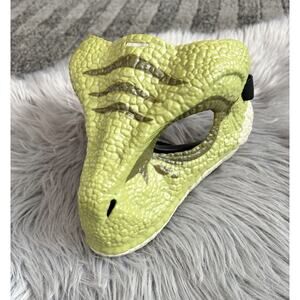 Jurassic World Epic Evolution Green Velociraptor Mask 4+‎